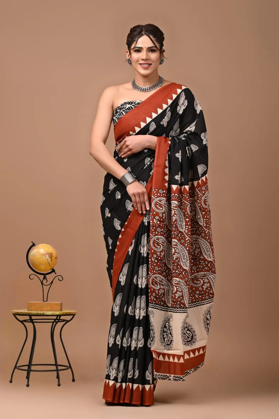 Perfect For Daily Wear New Cotton Mulmul Sarees